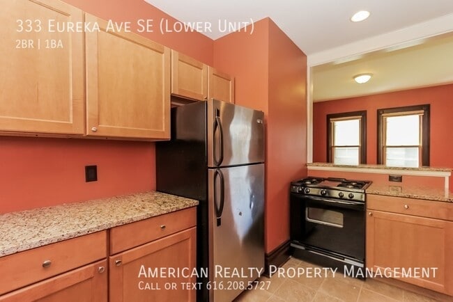 Building Photo - 333 Eureka Ave SE