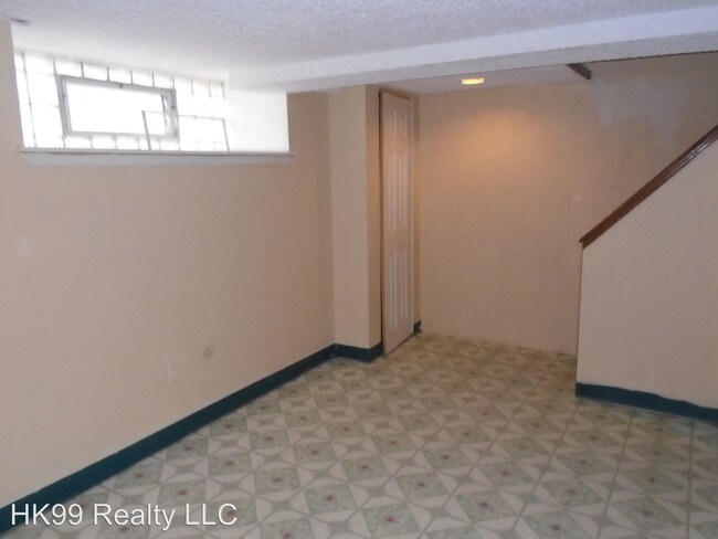 Building Photo - 6341 Horrocks St