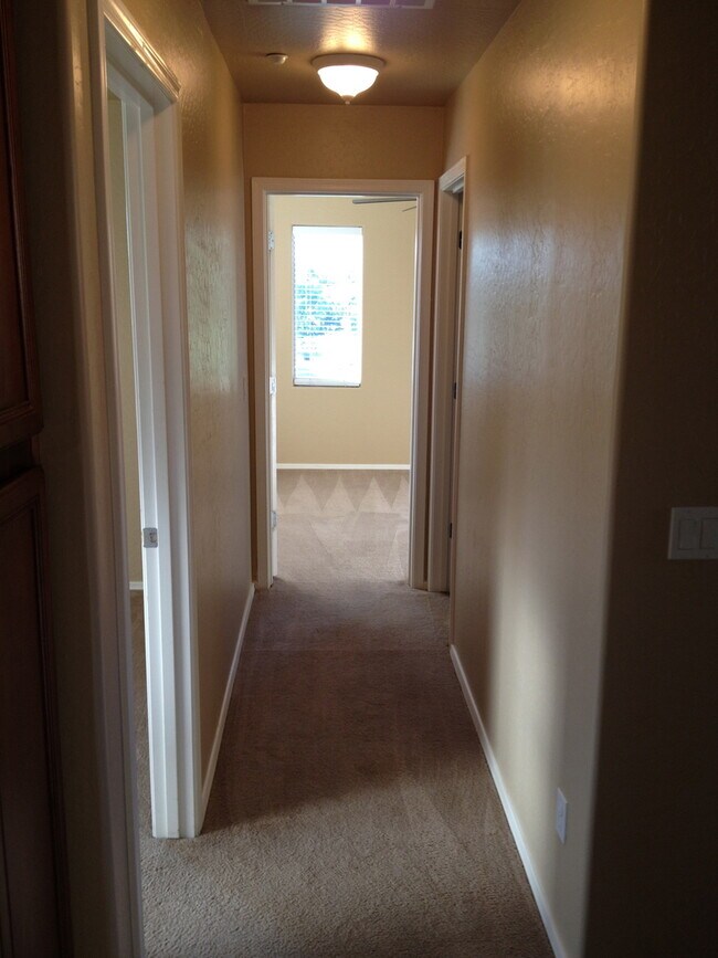 Building Photo - 3 Bed/2.5 Bath Great Gilbert Location