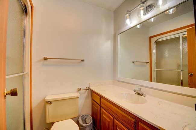 Building Photo - OFF SEASON RENTAL Topsail Island Furnished...