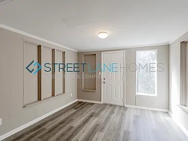 Building Photo - 4059 W Oak Dr