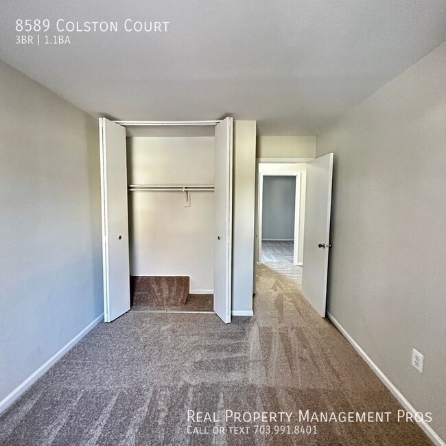 Building Photo - 8589 Colston Ct