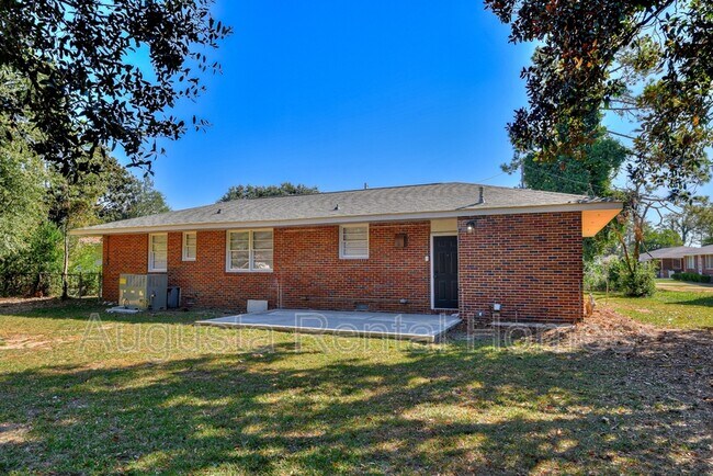 Building Photo - 2618 Providence Ct