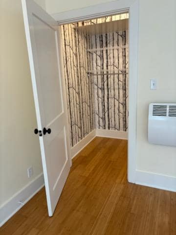 Building Photo - 916 10th Ave E