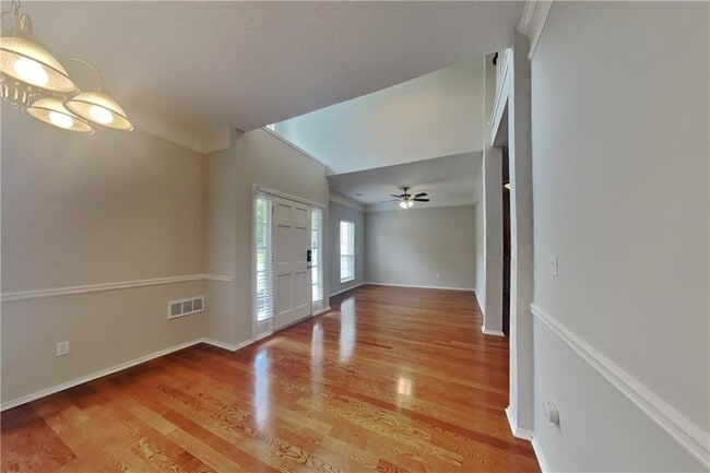 Building Photo - 11085 Taylors Spring Pl