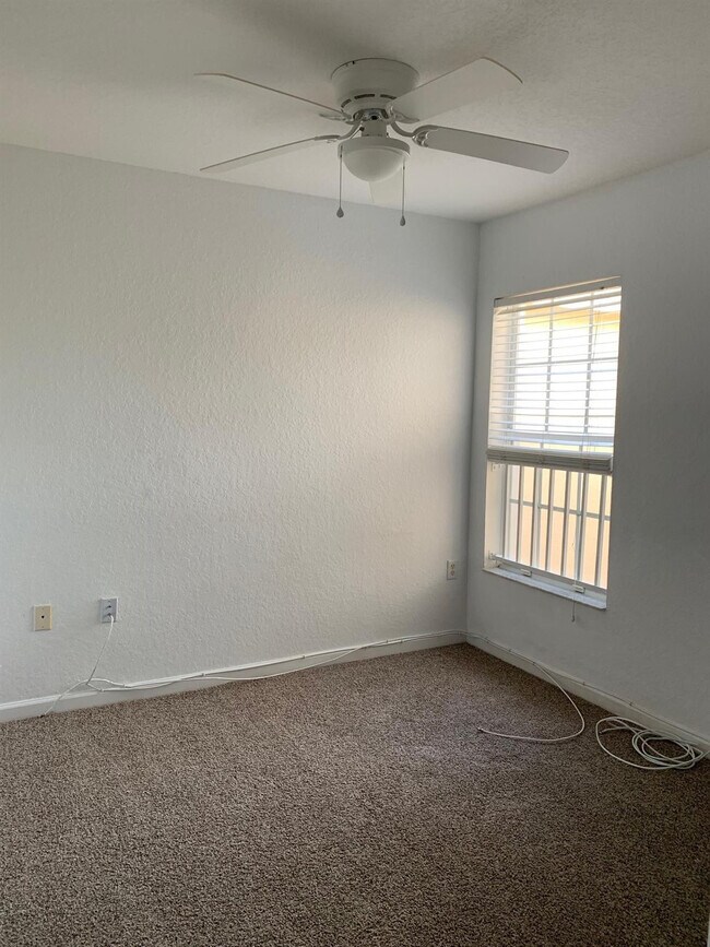 Building Photo - 6366 Landings Way