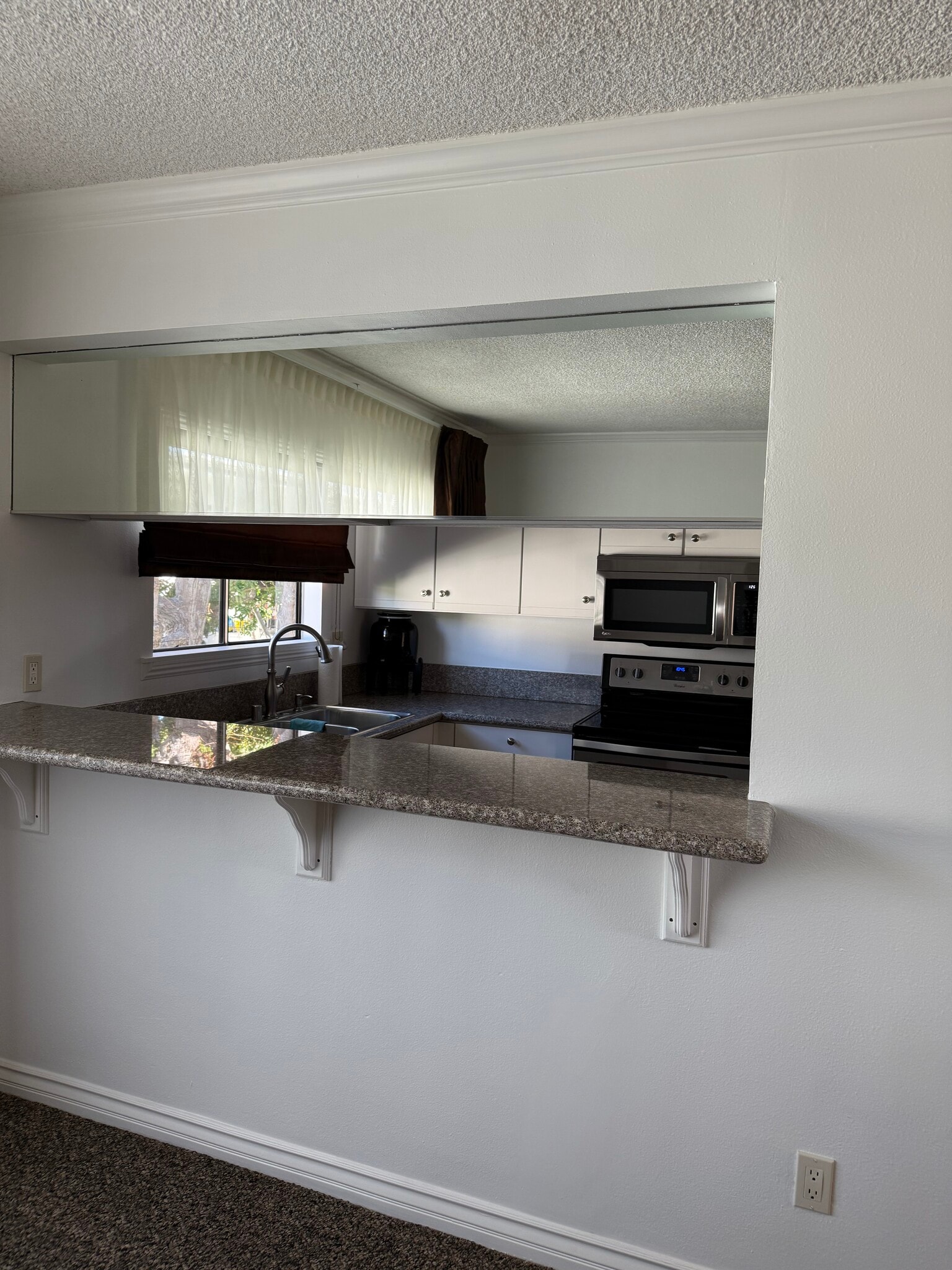 Building Photo - 5000 S Centinela Ave
