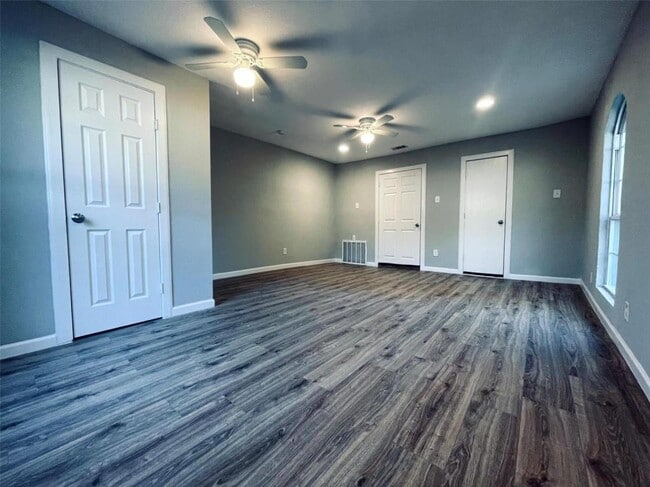 Building Photo - 1314 Dewberry St