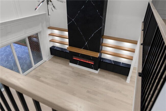 Building Photo - 409 Thunder Rd