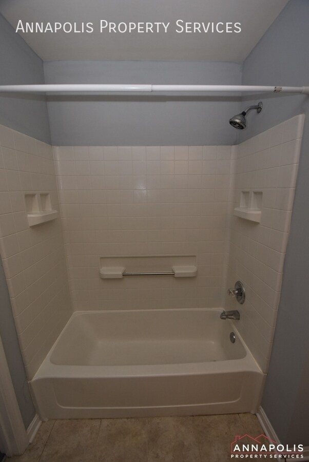 Building Photo - 1980 Scotts Crossing Way