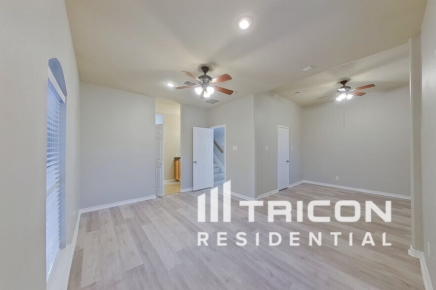 Building Photo - 116 Fox Trail