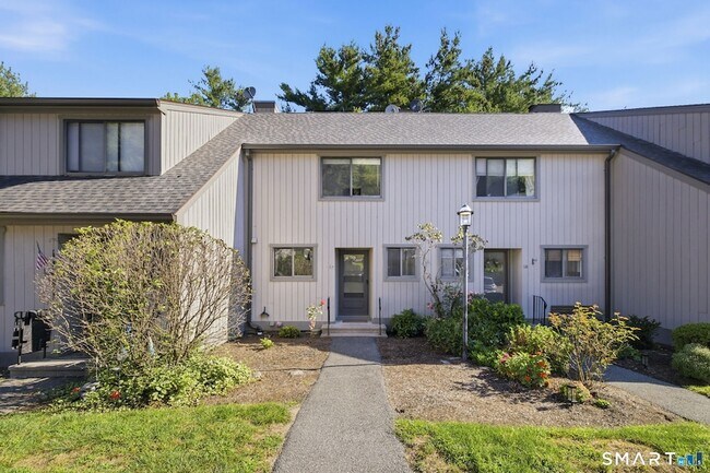Building Photo - 67 Cambridge Ct