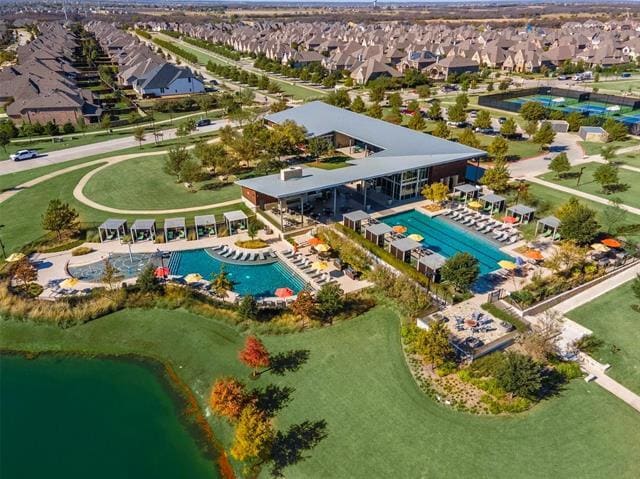 Building Photo - 741 Almeda Dr