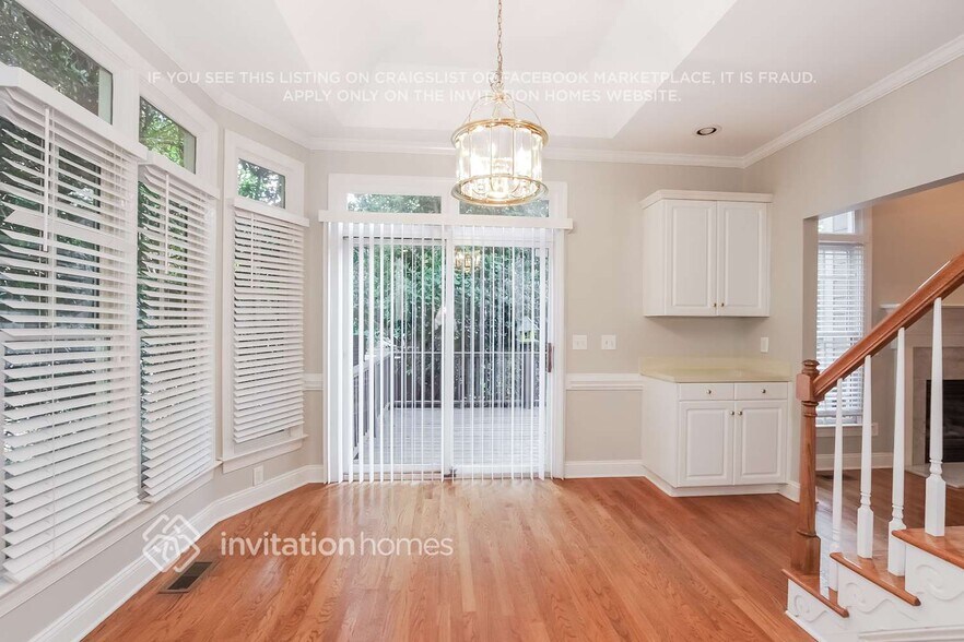 Building Photo - 6150 Garamond Ct
