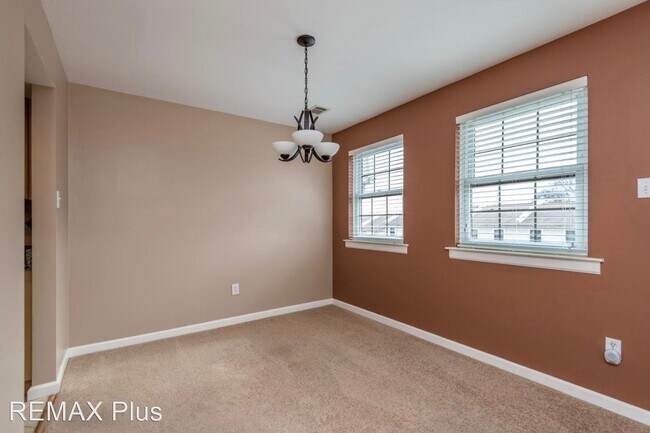 Building Photo - 3 br, 1.5 bath House - 249 Holly Dr.