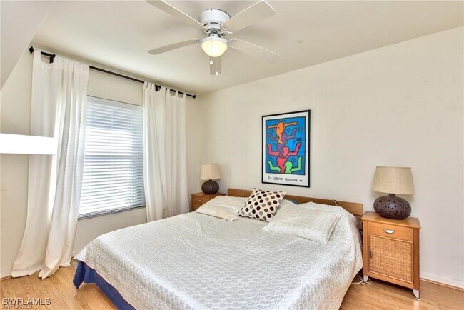 Building Photo - 256 Johnnycake Dr