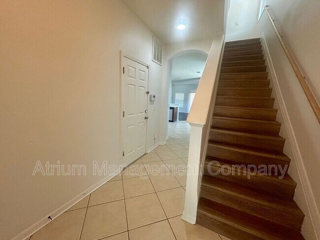 Building Photo - 12805 Avelar Manor Pl