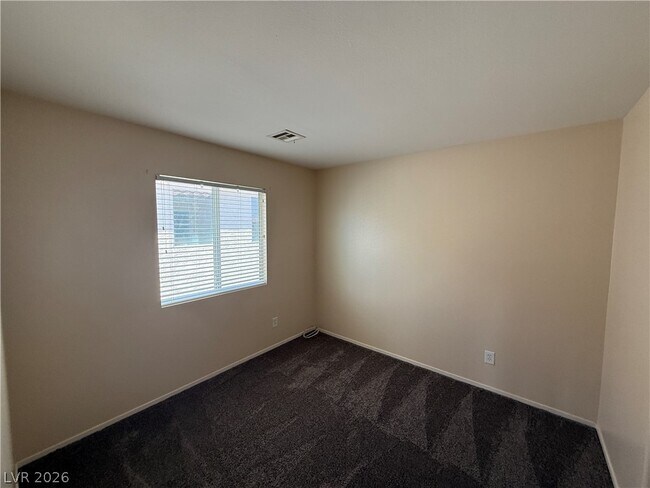 Building Photo - 9552 Delivery Ave