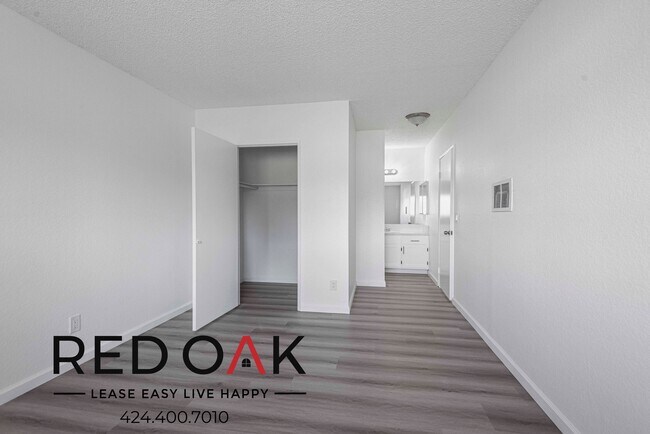 Building Photo - 10285 Tujunga Canyon Blvd