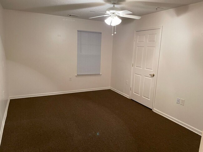 Building Photo - Montevallo, AL*** 2 Bed 2 Bath $1,154/mo**Deposit $0