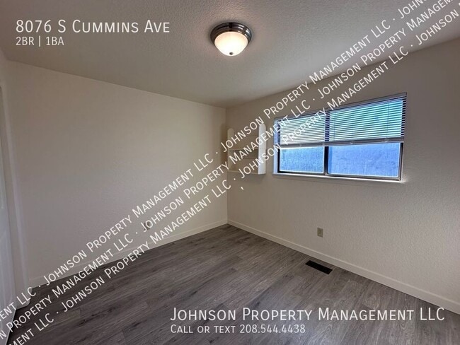 Building Photo - 8076 S Cummins Ave