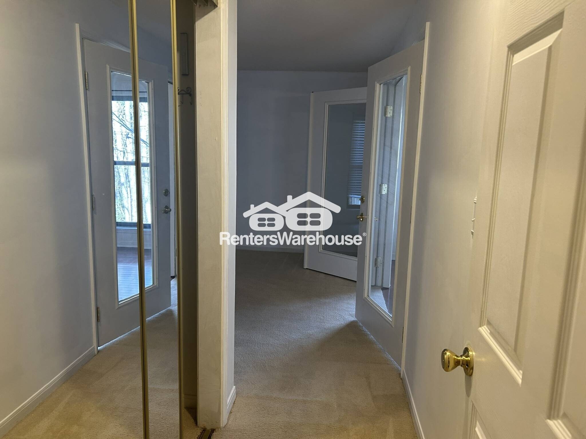 Building Photo - 1303 Gables Dr