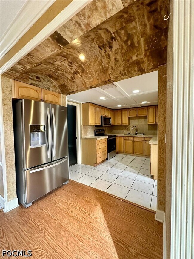 Building Photo - 5826 Whiting Ct