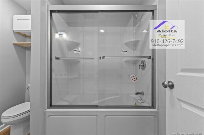 Building Photo - 1829 Spruce St