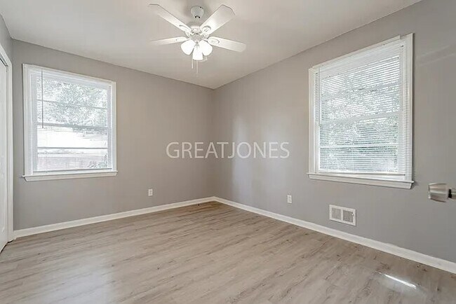 Building Photo - 2532 Tiffany Trail