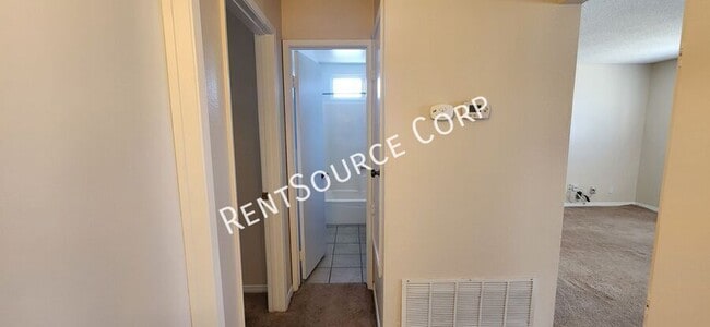 Building Photo - 42000 Blueflax Ave