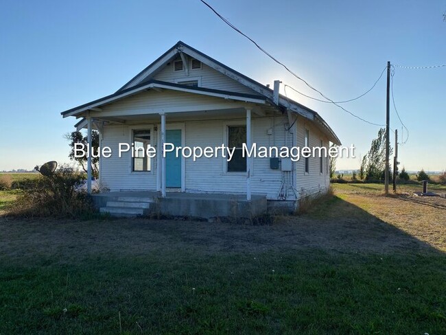 Primary Photo - 12381 N 15th E