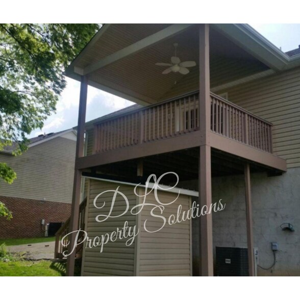 Building Photo - 123 Elder Dr