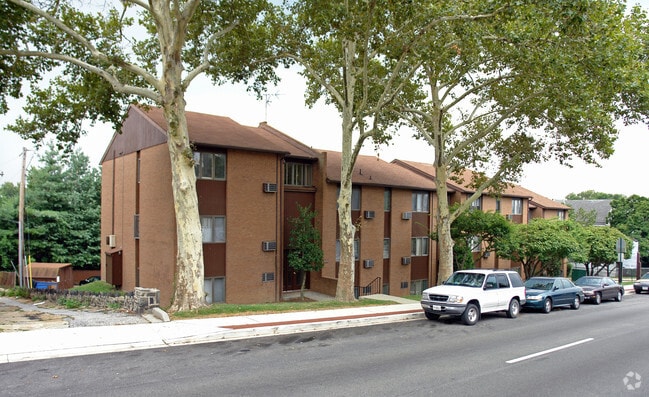 Primary Photo - Harford Road Apartments