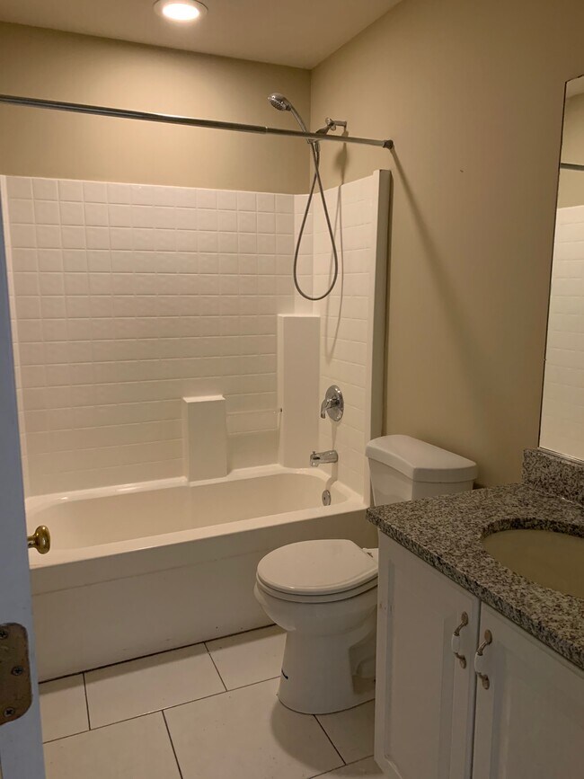 Building Photo - 8530 Guerro Ct