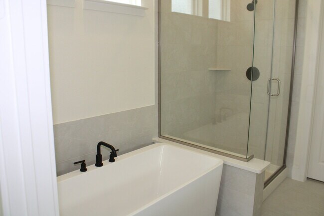 Building Photo - Brand new construction!!! Never lived in home at premier location!! Right next to new, Universal ...