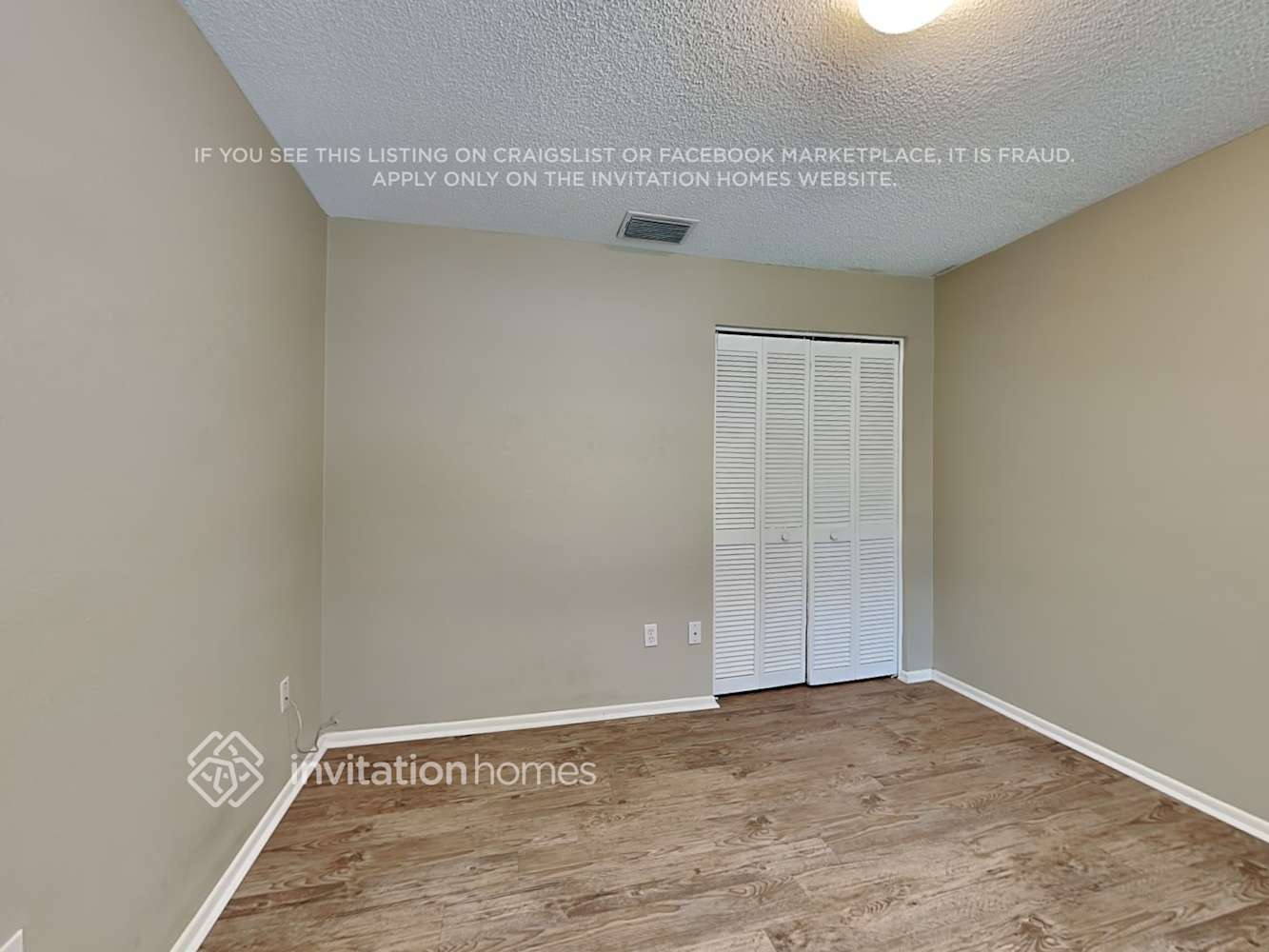 Building Photo - 12921 Longcrest Dr