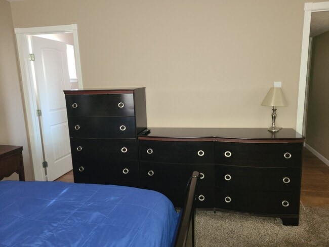 Building Photo - 8704 Rough Rider Rd NE