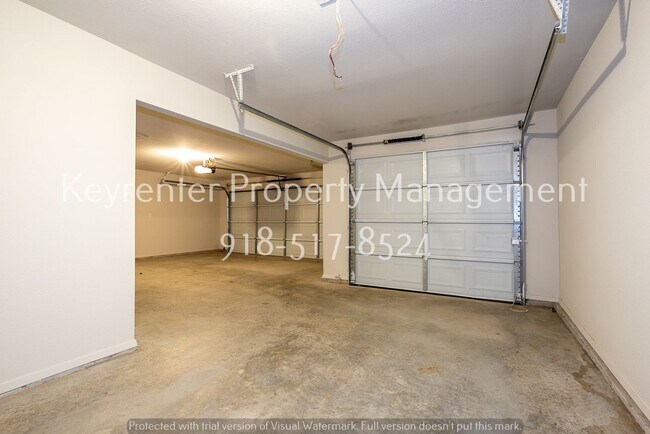 Building Photo - BRAND NEW 4 BEDROOM SIMMONS HOME IN BIXBY!!!