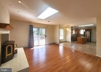 Building Photo - 5419 Sargent Rd