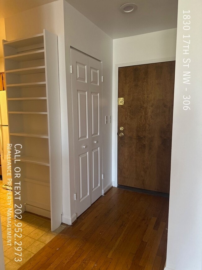 Building Photo - 1830 17th St NW