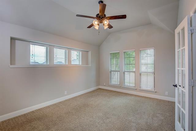 Building Photo - 11700 Buckthorn Dr