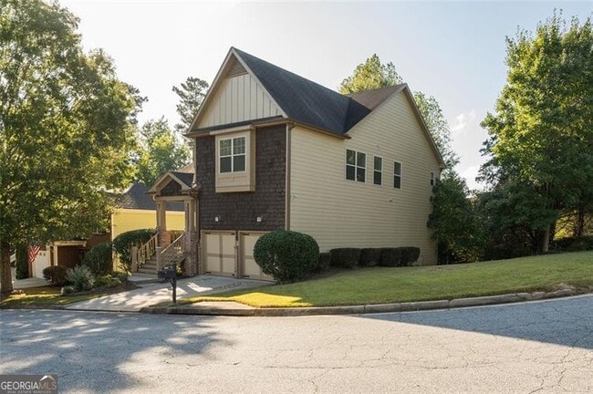 Building Photo - 2707 Silver Hill Terrace SE