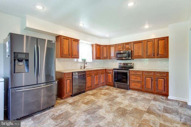 Building Photo - 45684 Schooner Ct