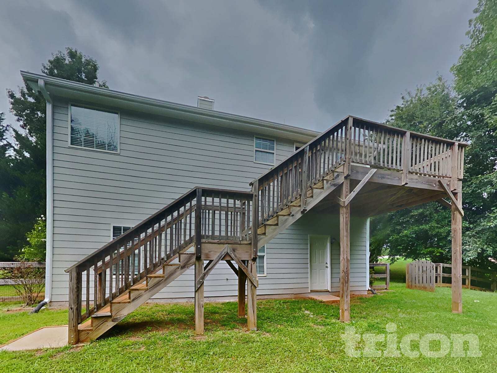 Building Photo - 287 Huntington Dr