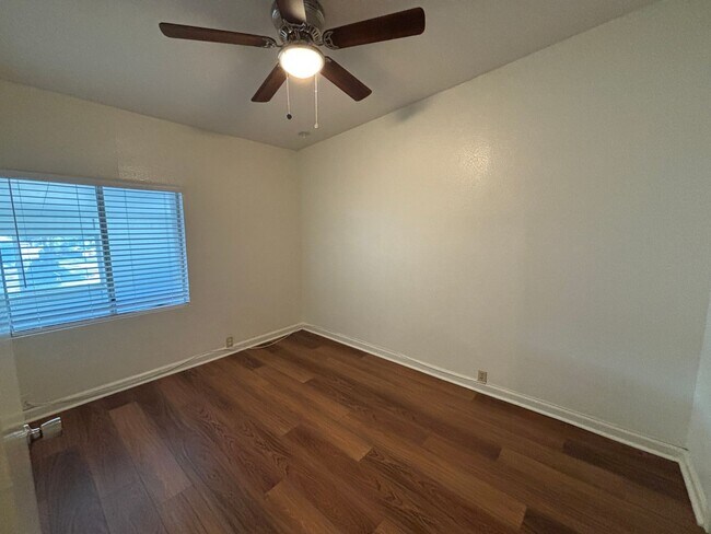 Building Photo - El Paso