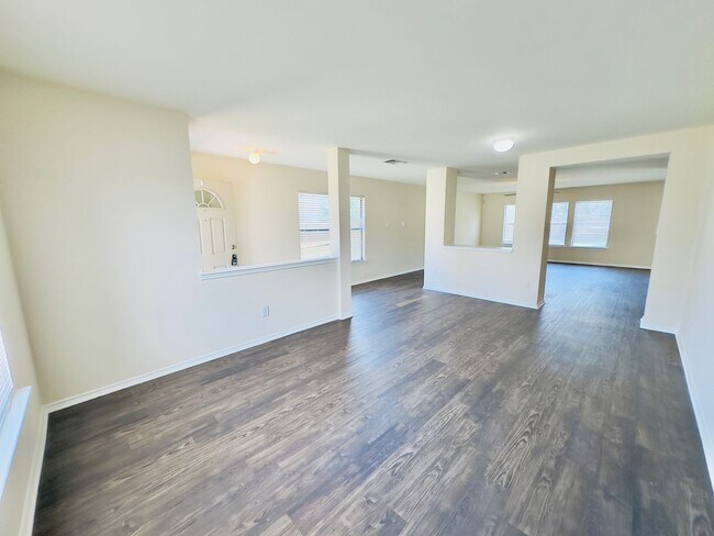 Building Photo - Spacious 4-Bedroom Home in Westwood – Leander ISD!