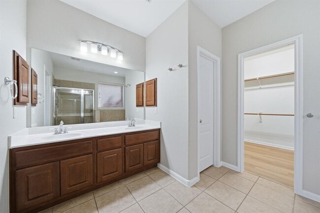 Building Photo - 7404 Journeyville Dr