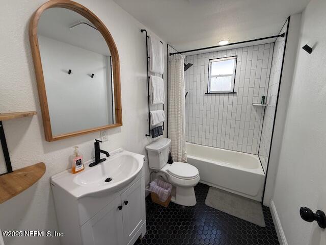 Building Photo - 2813 College St