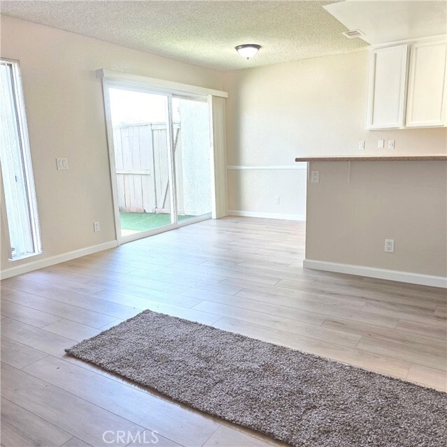 Building Photo - 521 W Dunton Ave