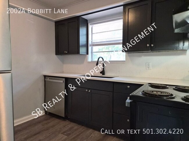 Building Photo - 2002A Bobbitt Lane-